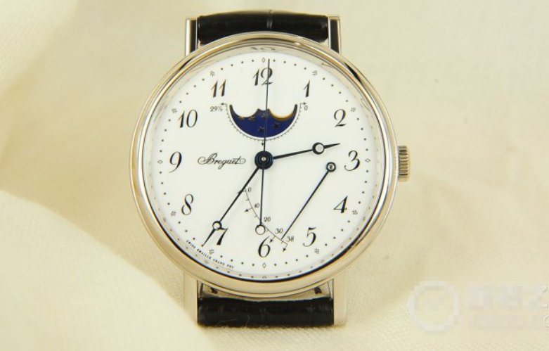 寶璣的Classique繫列月相錶（腕錶型號：7787BB/29/9V6）